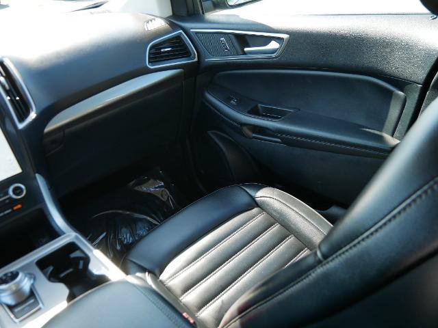 Certified 2024 Ford Edge SEL AWD/4WD image 17