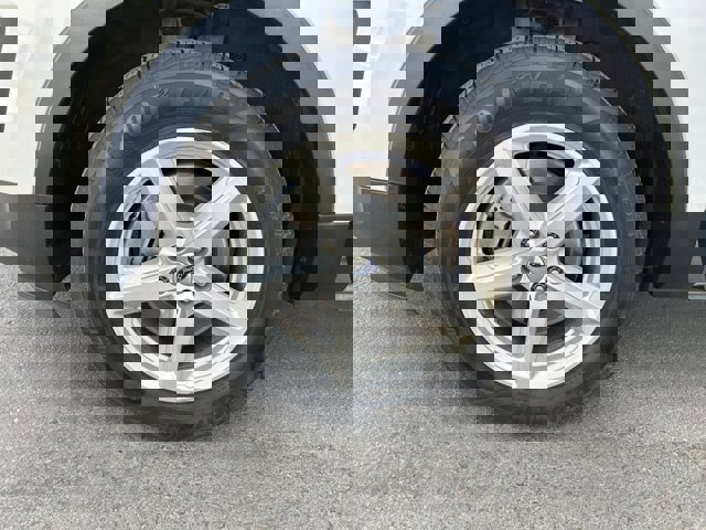 Certified 2017 Ford Explorer XLT image 27