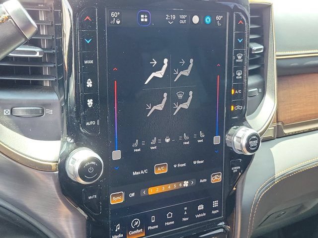 Used 2024 RAM 2500 Limited AWD/4WD image 13