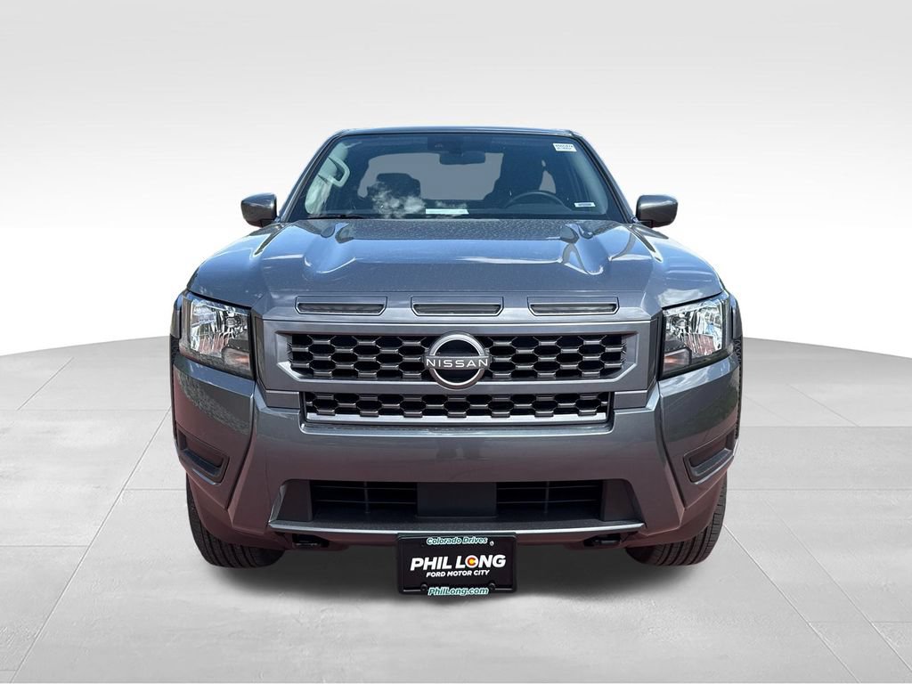 Used 2025 Nissan Frontier SV AWD/4WD image 2