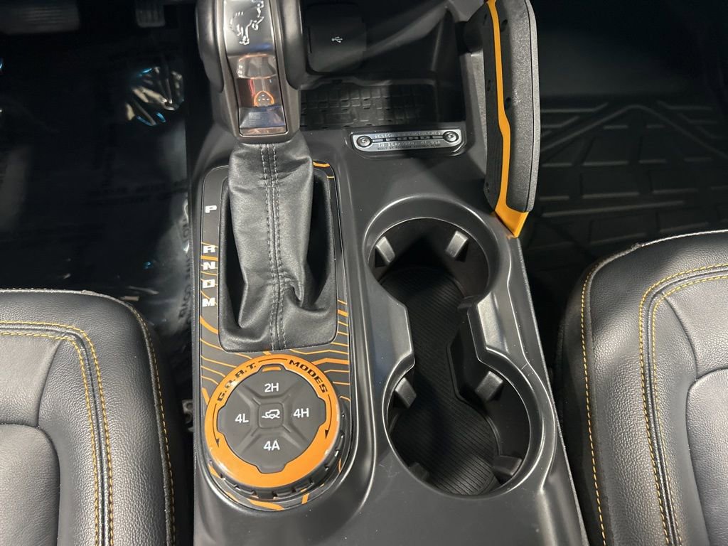 Certified 2024 Ford Bronco Badlands AWD/4WD image 16