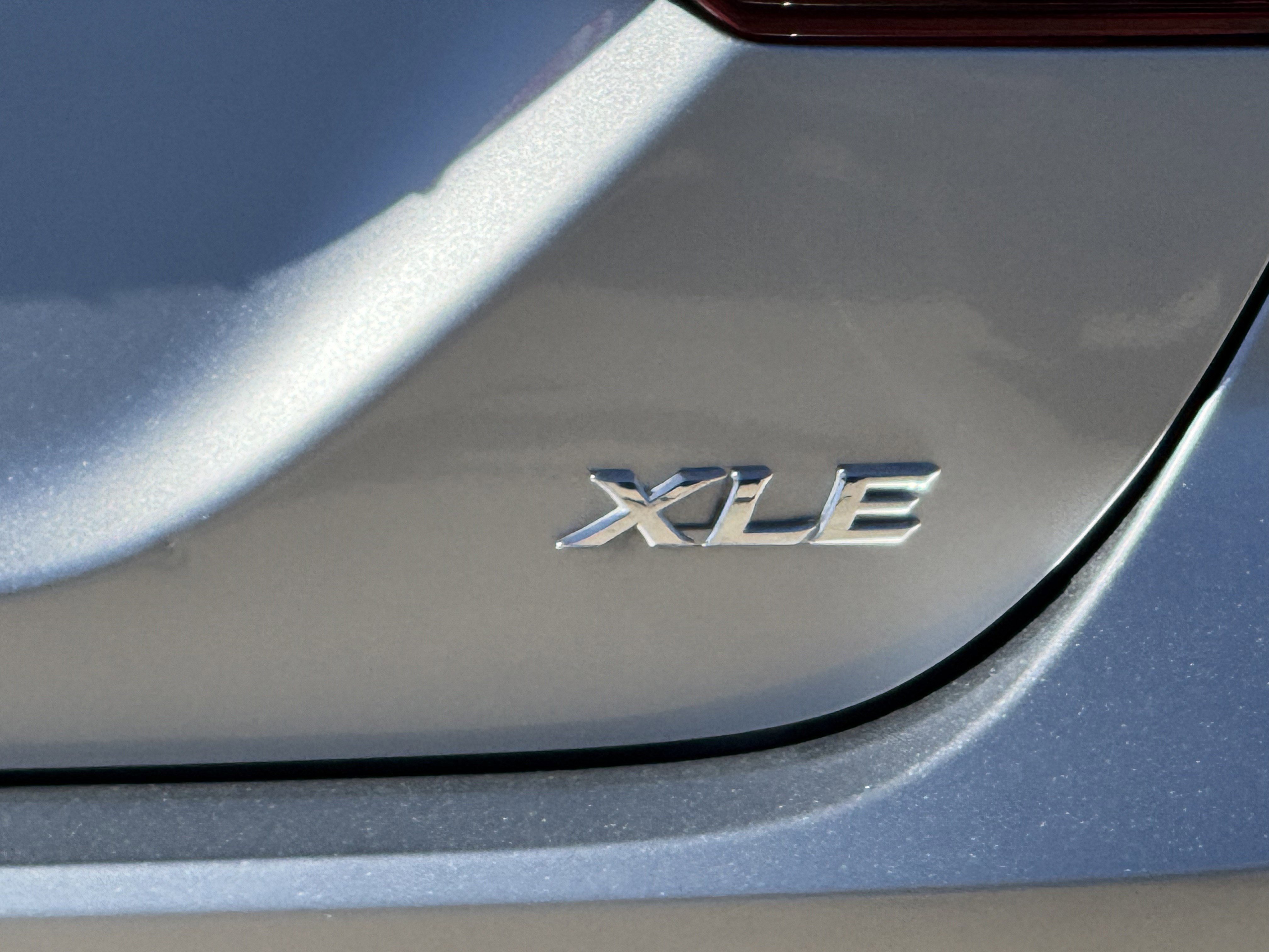 Used 2024 Toyota Camry XLE image 6