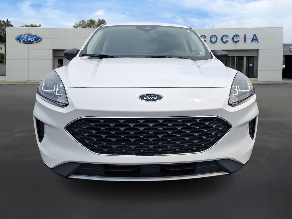 Certified 2022 Ford Escape SE w/ Convenience Package AWD/4WD image 2