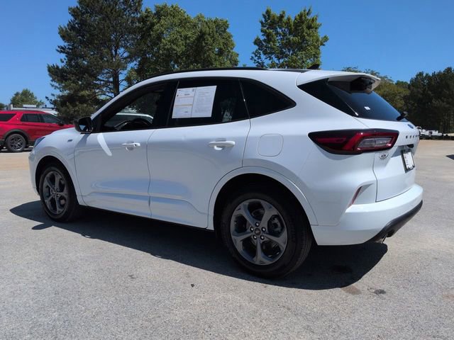 Certified 2023 Ford Escape ST-Line w/ Equipment Group 301A FWD image 7