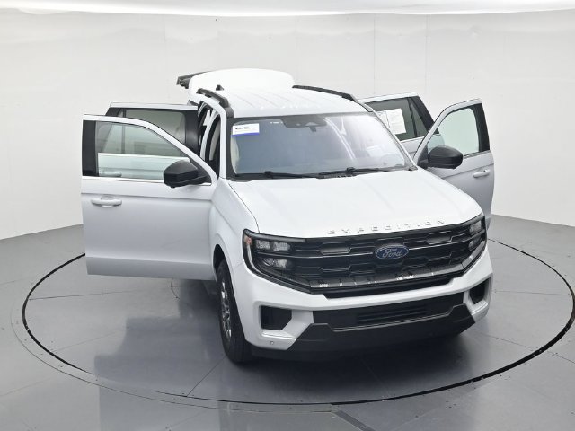 Certified 2025 Ford Expedition Active RWD image 50