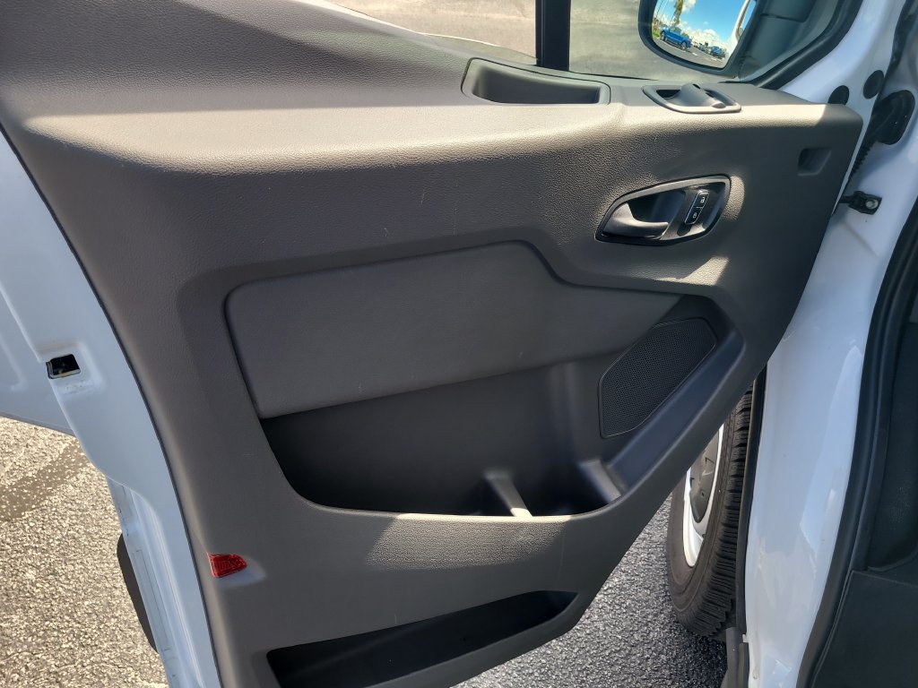 Certified 2025 Ford Transit 350 148 High Roof Extended RWD image 14