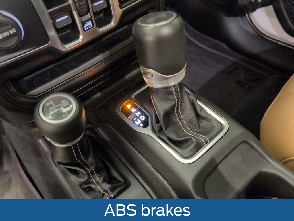 Used 2022 Jeep Wrangler Unlimited Sahara w/ Safety Group image 32