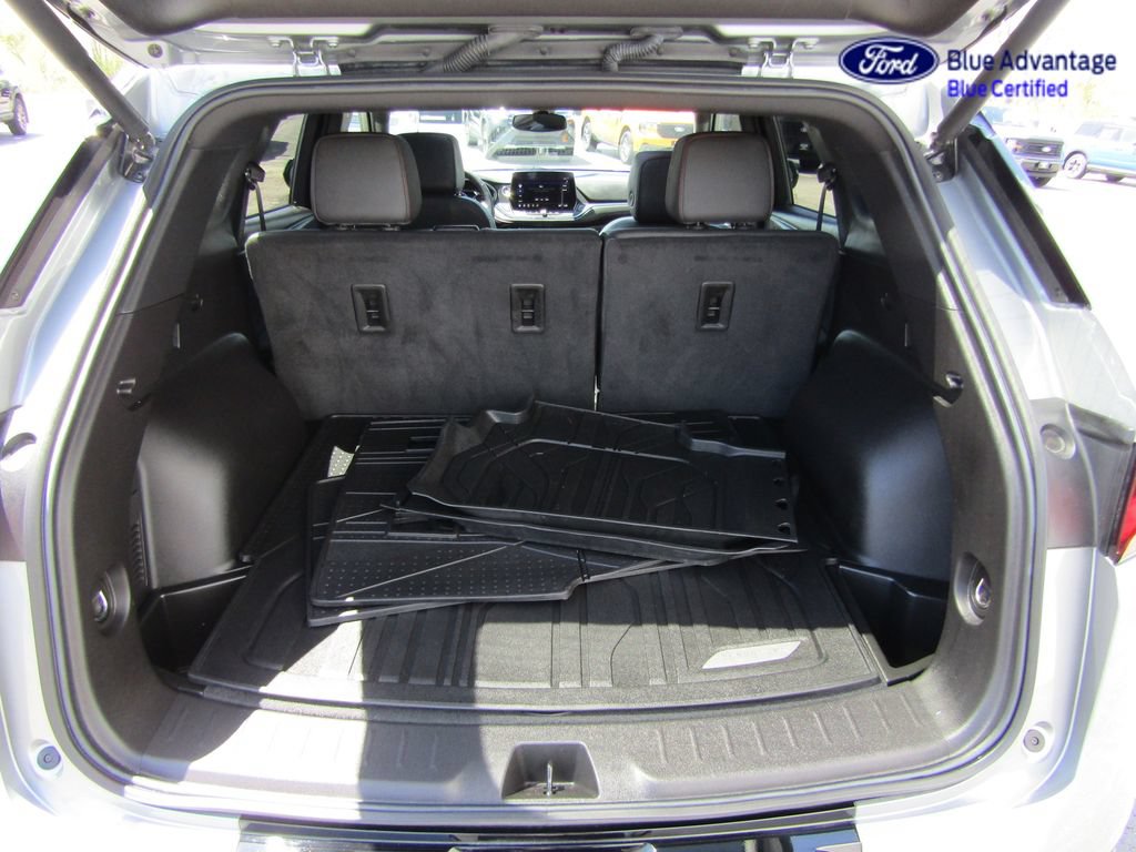Used 2024 Chevrolet Blazer RS w/ Enhanced Convenience Package AWD/4WD image 23