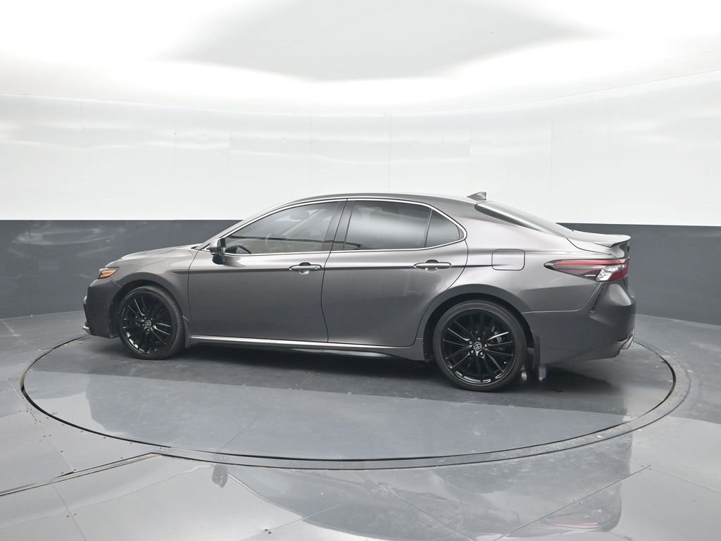 Used 2021 Toyota Camry XSE FWD image 26
