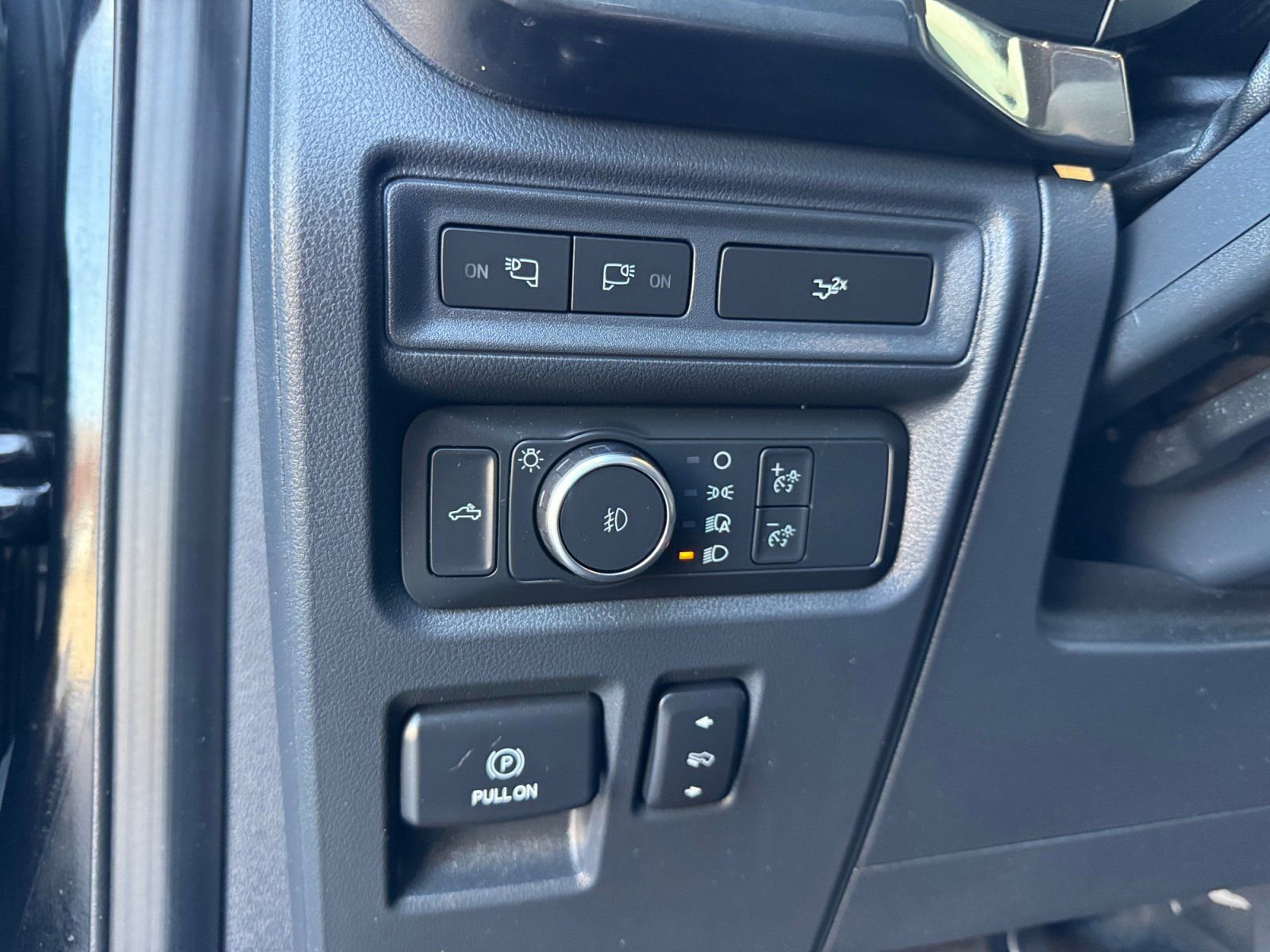 Certified 2022 Ford F150 XLT w/ Equipment Group 302A High image 22