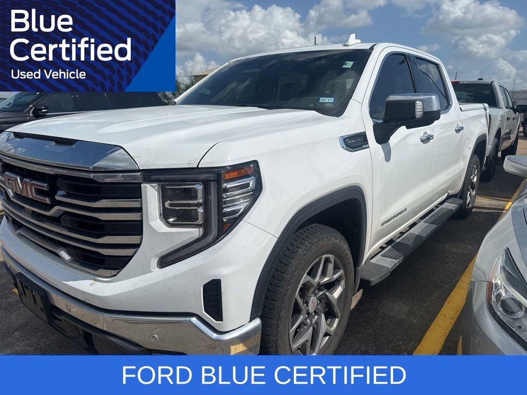 Used 2022 GMC Sierra 1500 SLT w/ SLT Premium Plus Package image 3