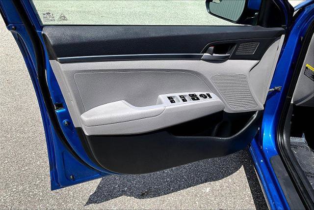 Used 2017 Hyundai Elantra SE image 20