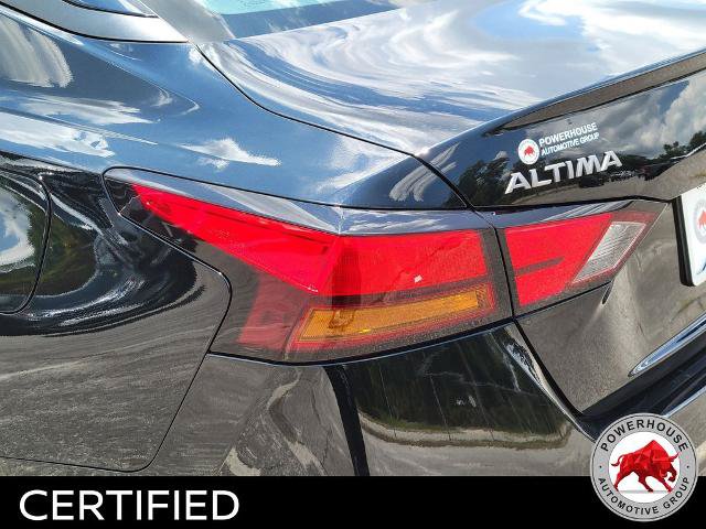 Used 2024 Nissan Altima 2.5 SV FWD image 13