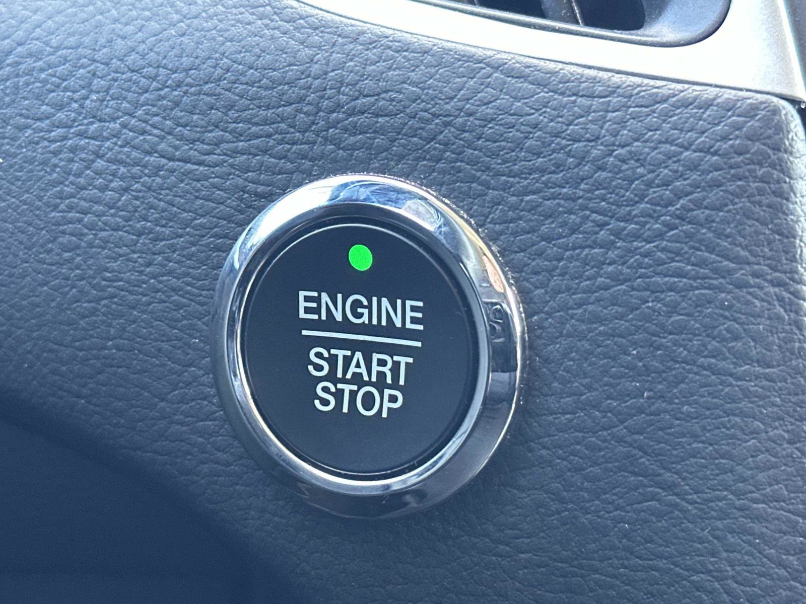 Certified 2024 Ford Edge SEL image 18