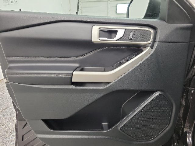 Certified 2023 Ford Explorer XLT AWD/4WD image 18