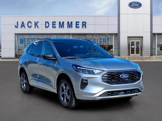 Certified 2024 Ford Escape ST-Line w/ Tech Pack #1 AWD/4WD image 1