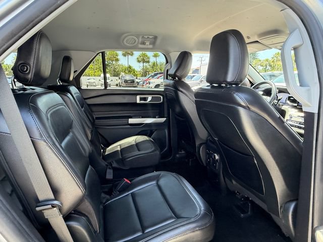 Certified 2020 Ford Explorer XLT w/ Equipment Group 202A RWD image 16