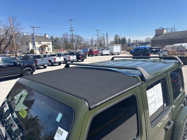 Used 2021 Jeep Wrangler Unlimited Rubicon image 11