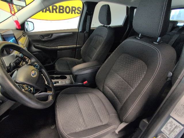 Certified 2023 Ford Escape Active AWD/4WD image 11