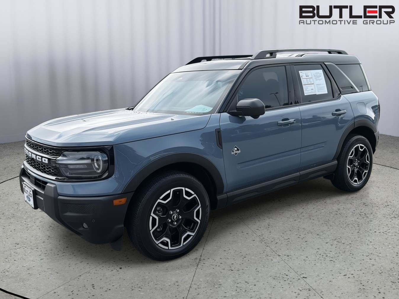 Certified 2025 Ford Bronco Sport Outer Banks w/ Outer Banks Tech Package+ AWD/4WD image 2