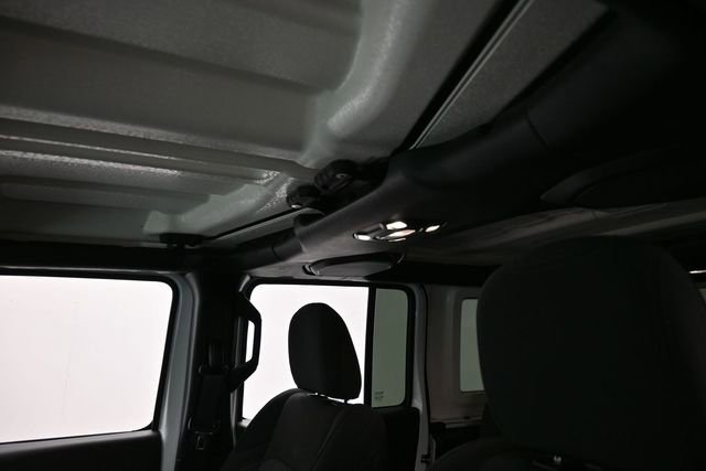 Used 2023 Jeep Wrangler Unlimited Sport AWD/4WD image 24