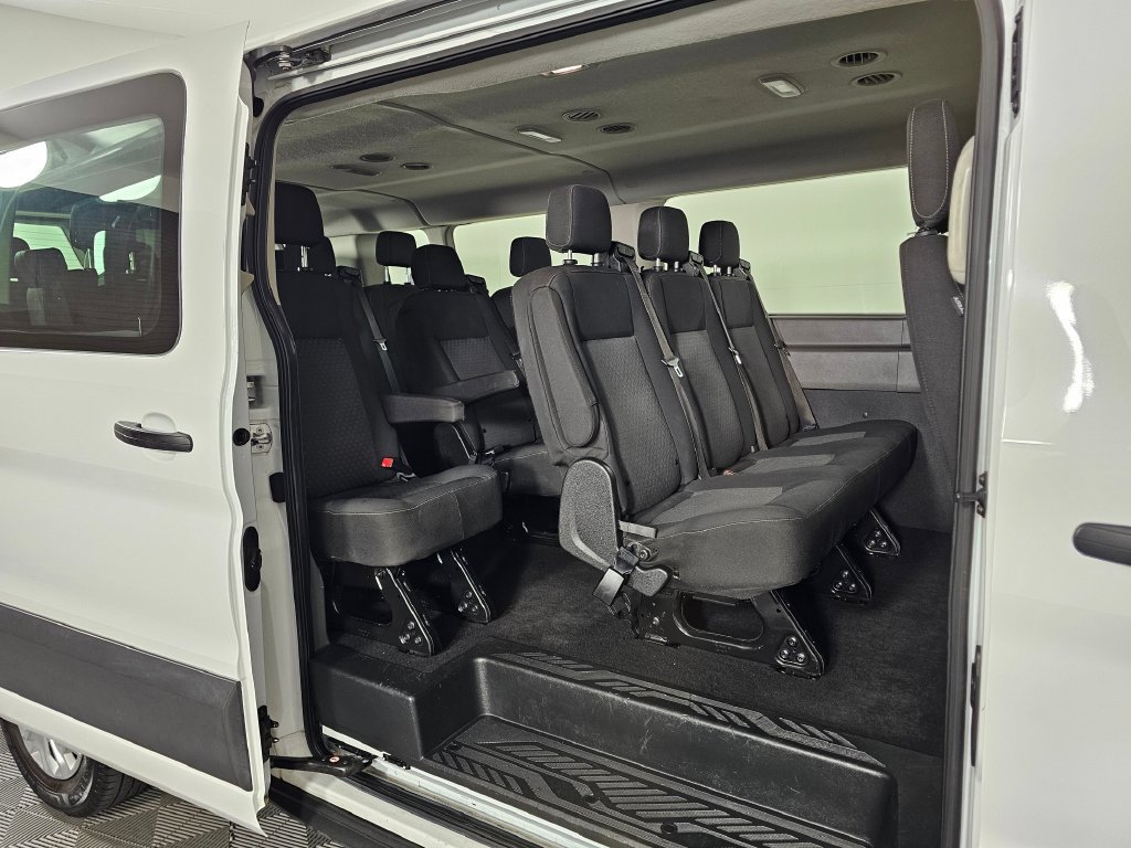 Certified 2023 Ford Transit 350 XLT RWD image 13