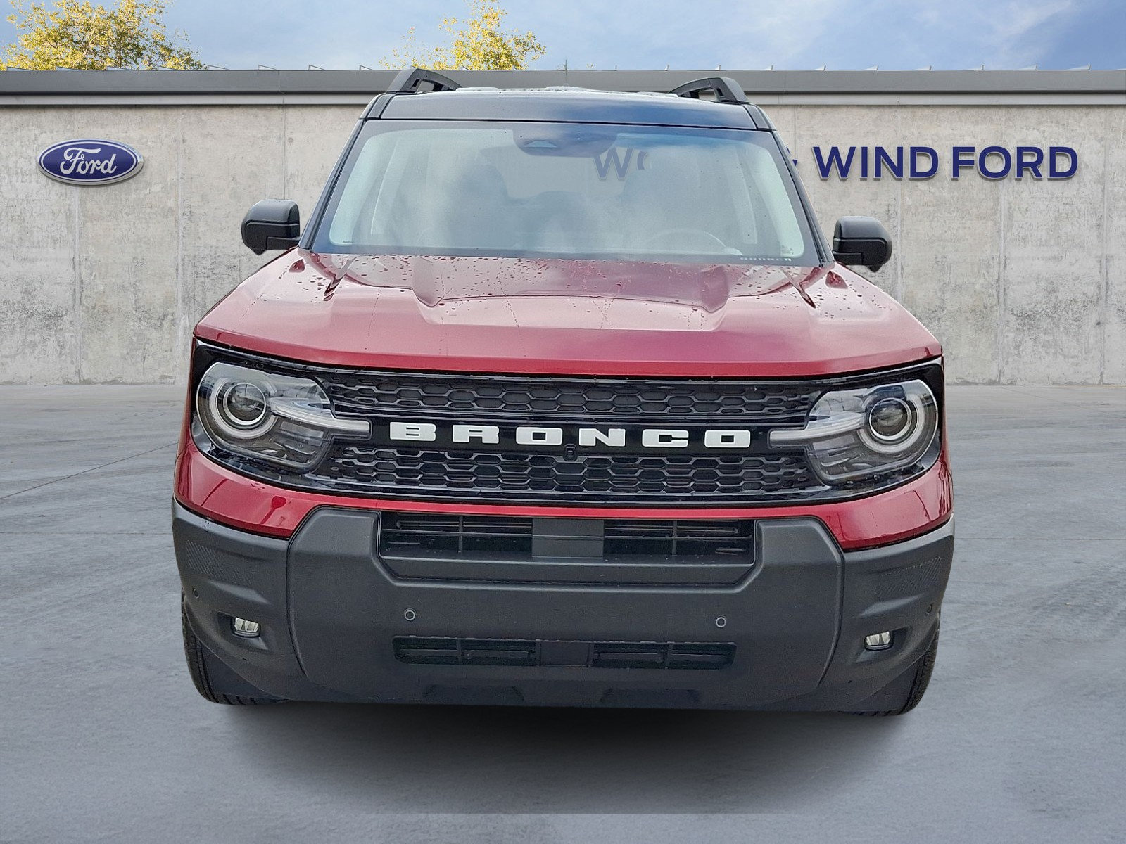 Certified 2025 Ford Bronco Sport Outer Banks w/ Outer Banks Tech Package+ AWD/4WD image 2