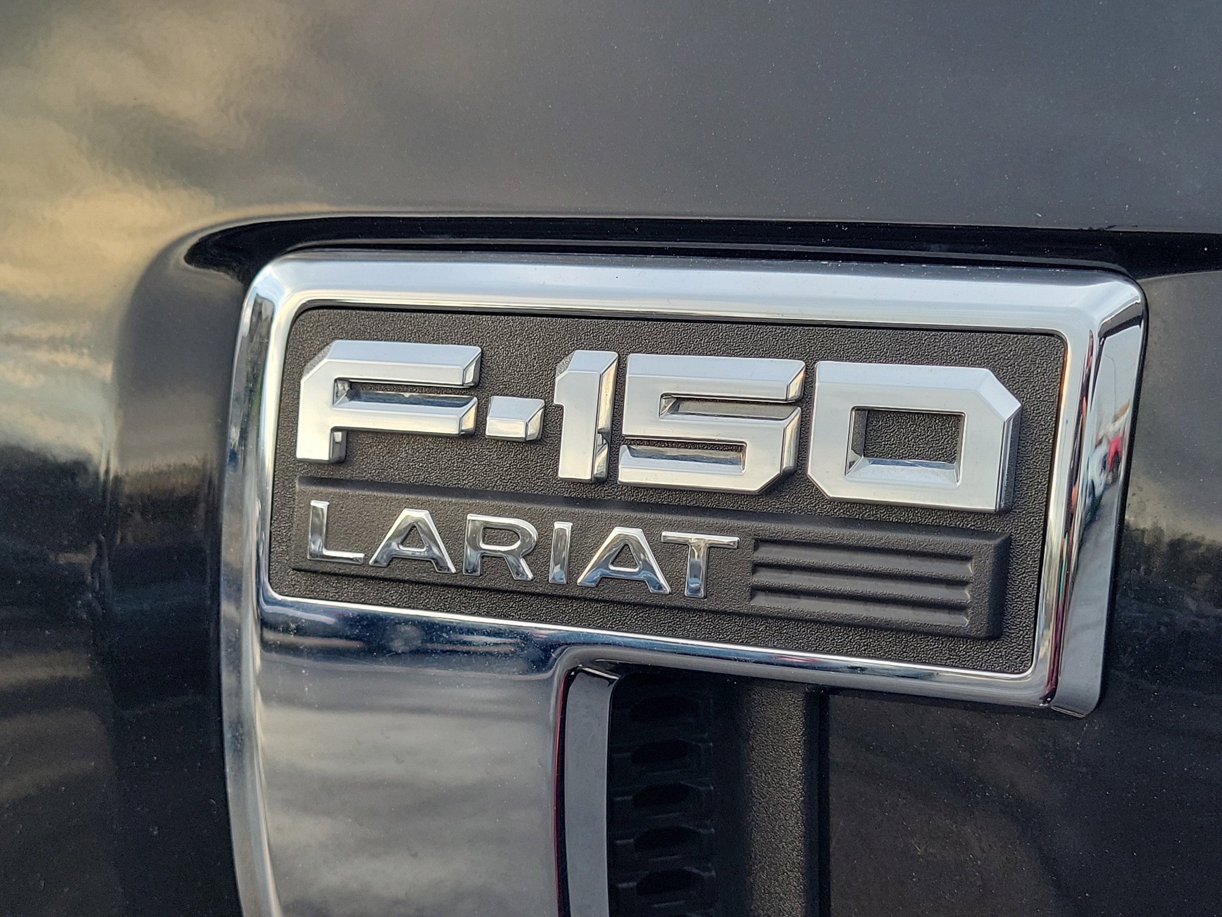 Certified 2022 Ford F150 Lariat w/ Equipment Group 502A High image 9