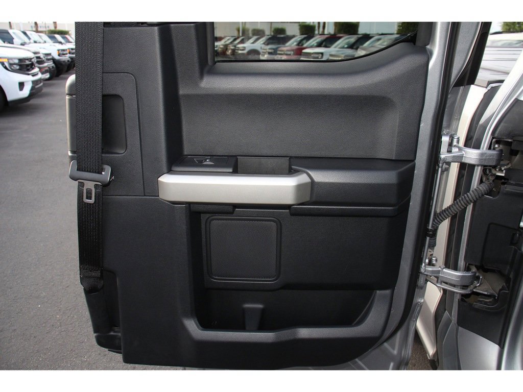 Certified 2020 Ford F250 Lariat w/ Lariat Value Package image 24