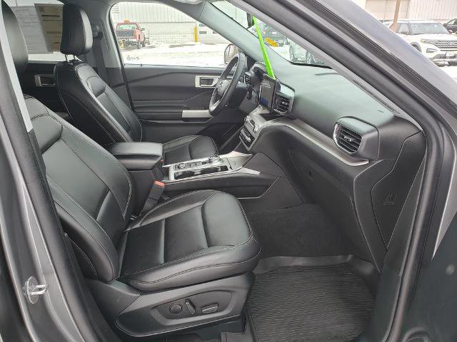 Certified 2023 Ford Explorer XLT w/ Equipment Group 202A image 21