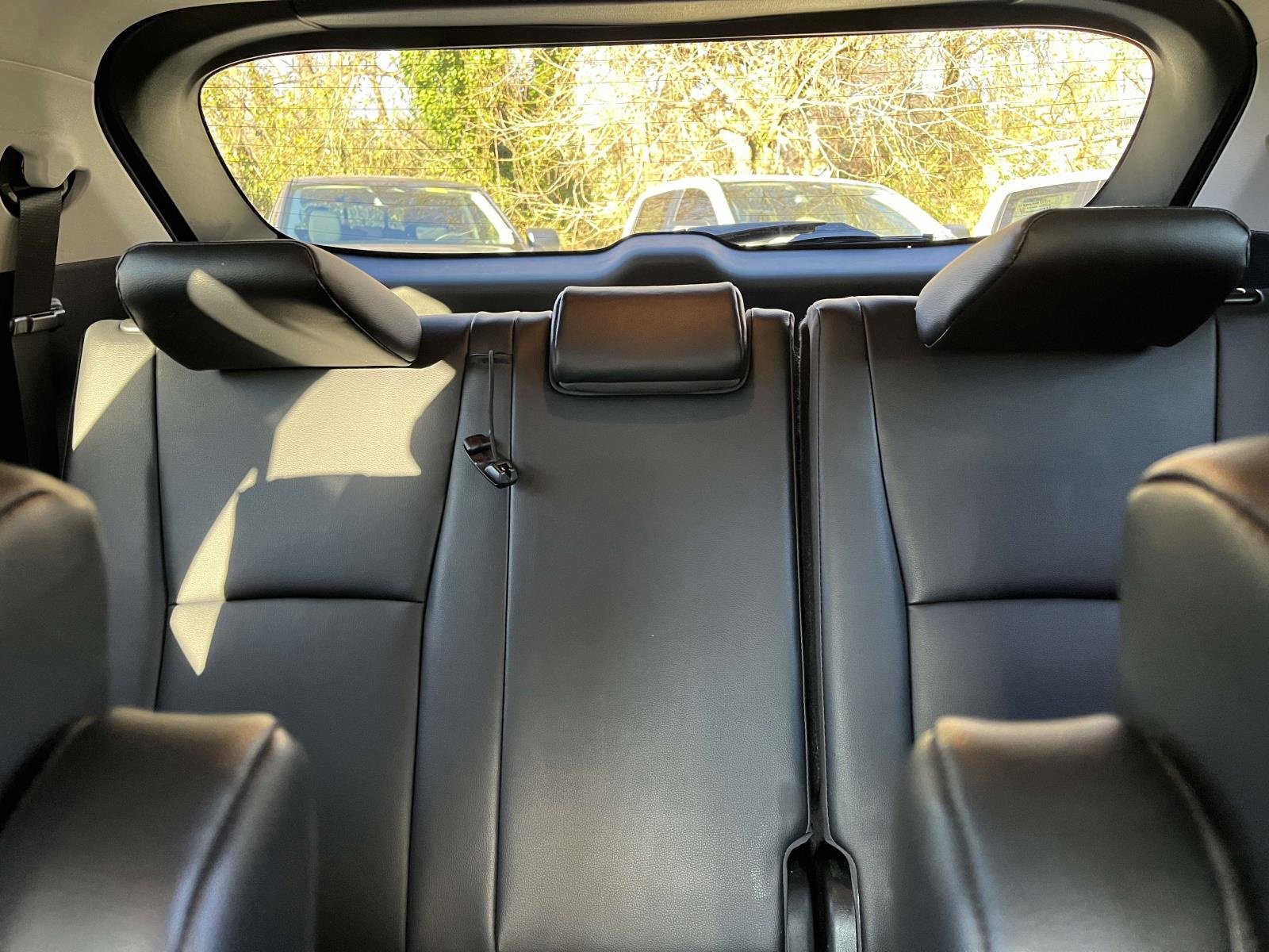 Used 2023 Toyota Highlander XLE image 14