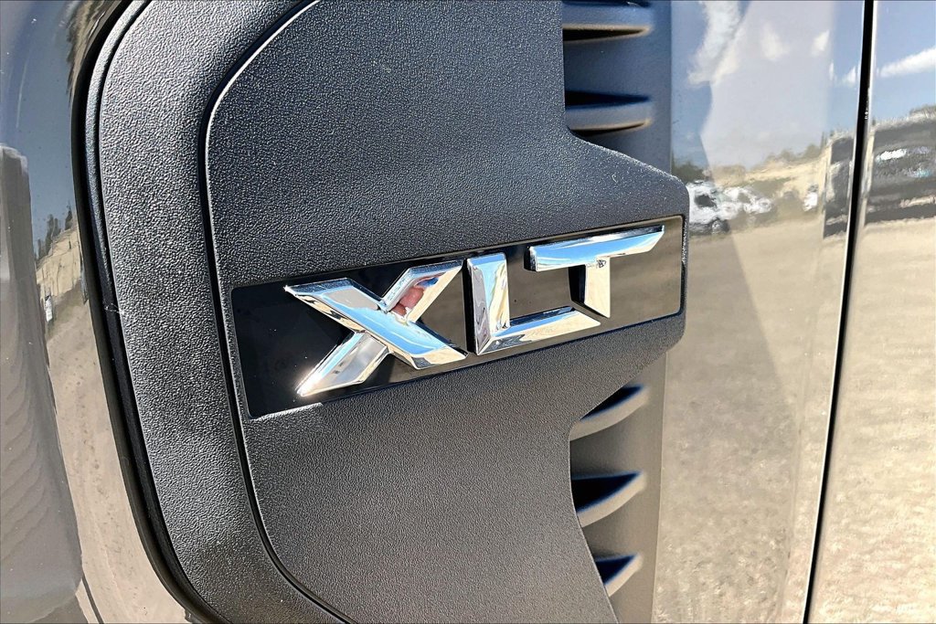 Certified 2025 Ford Ranger XLT w/ Technology Package AWD/4WD image 8