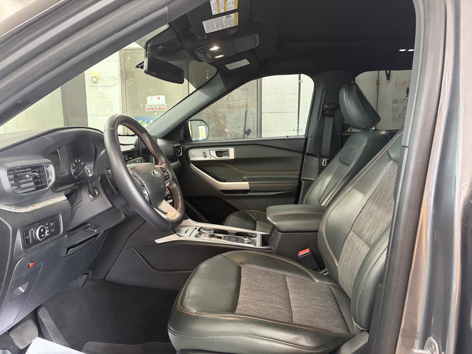 Certified 2022 Ford Explorer Timberline w/ Timberline Technology Package AWD/4WD image 13