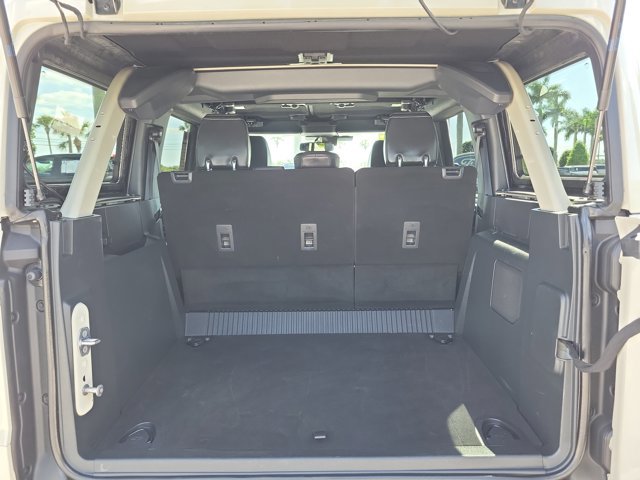 Certified 2025 Ford Bronco Outer Banks AWD/4WD image 9