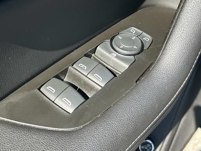 Used 2023 Chevrolet Blazer LT w/ Convenience Package FWD image 30