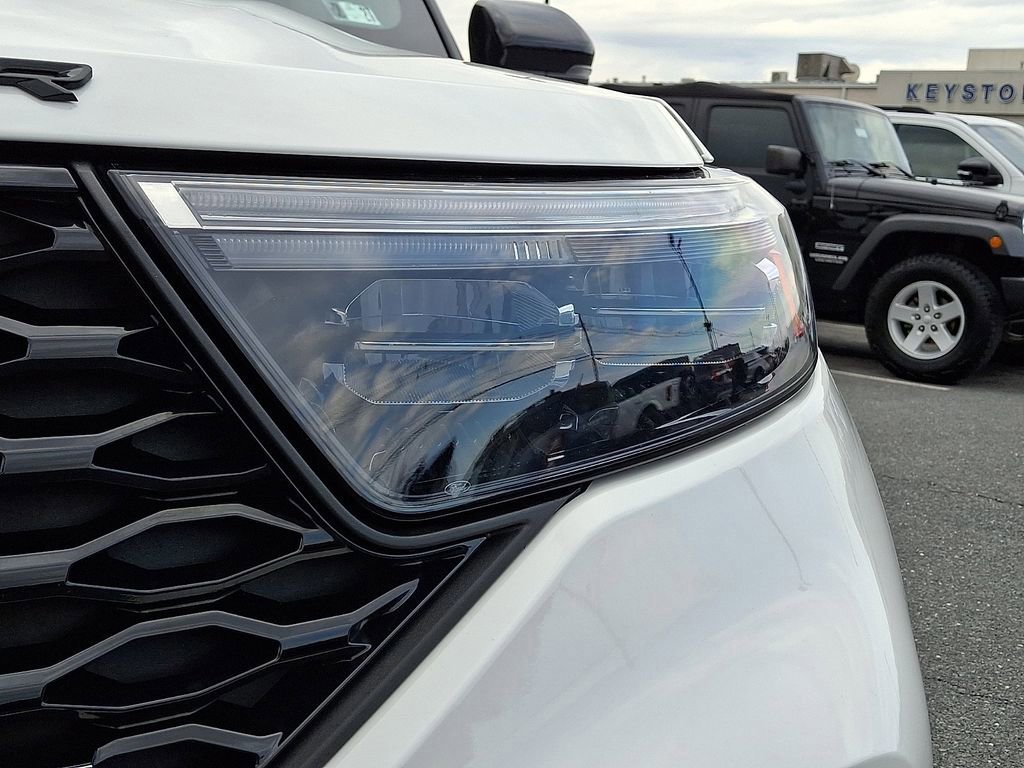 Certified 2023 Ford Explorer ST w/ Equipment Group 401A image 9