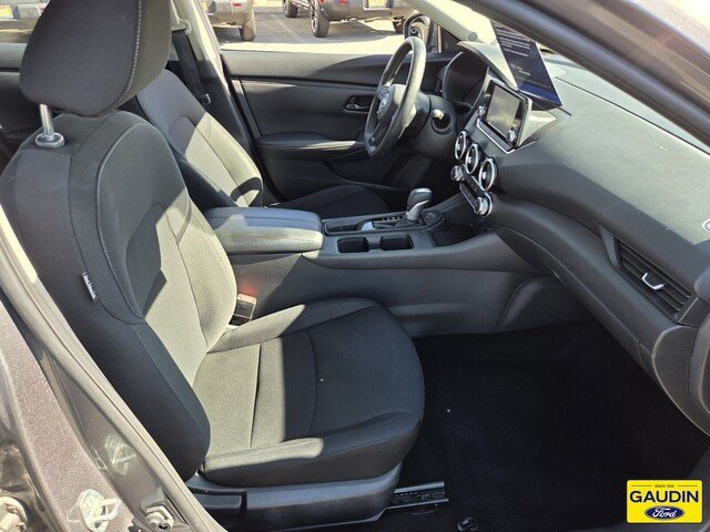 Used 2025 Nissan Sentra S FWD image 16
