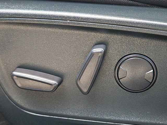 Certified 2022 Ford Escape SEL image 33