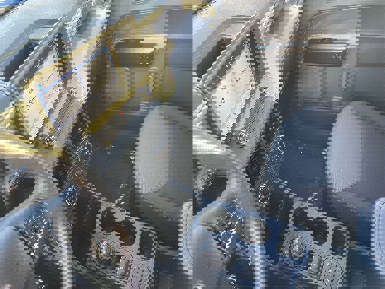 Certified 2022 Ford Maverick XL image 24