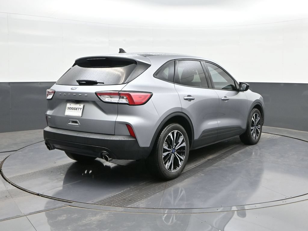 Certified 2022 Ford Escape SE w/ SE Sport Appearance Package FWD image 11