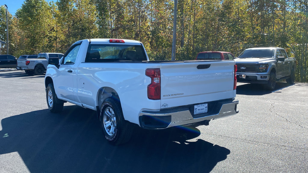 Used 2022 Chevrolet Silverado 1500 W/T RWD image 7