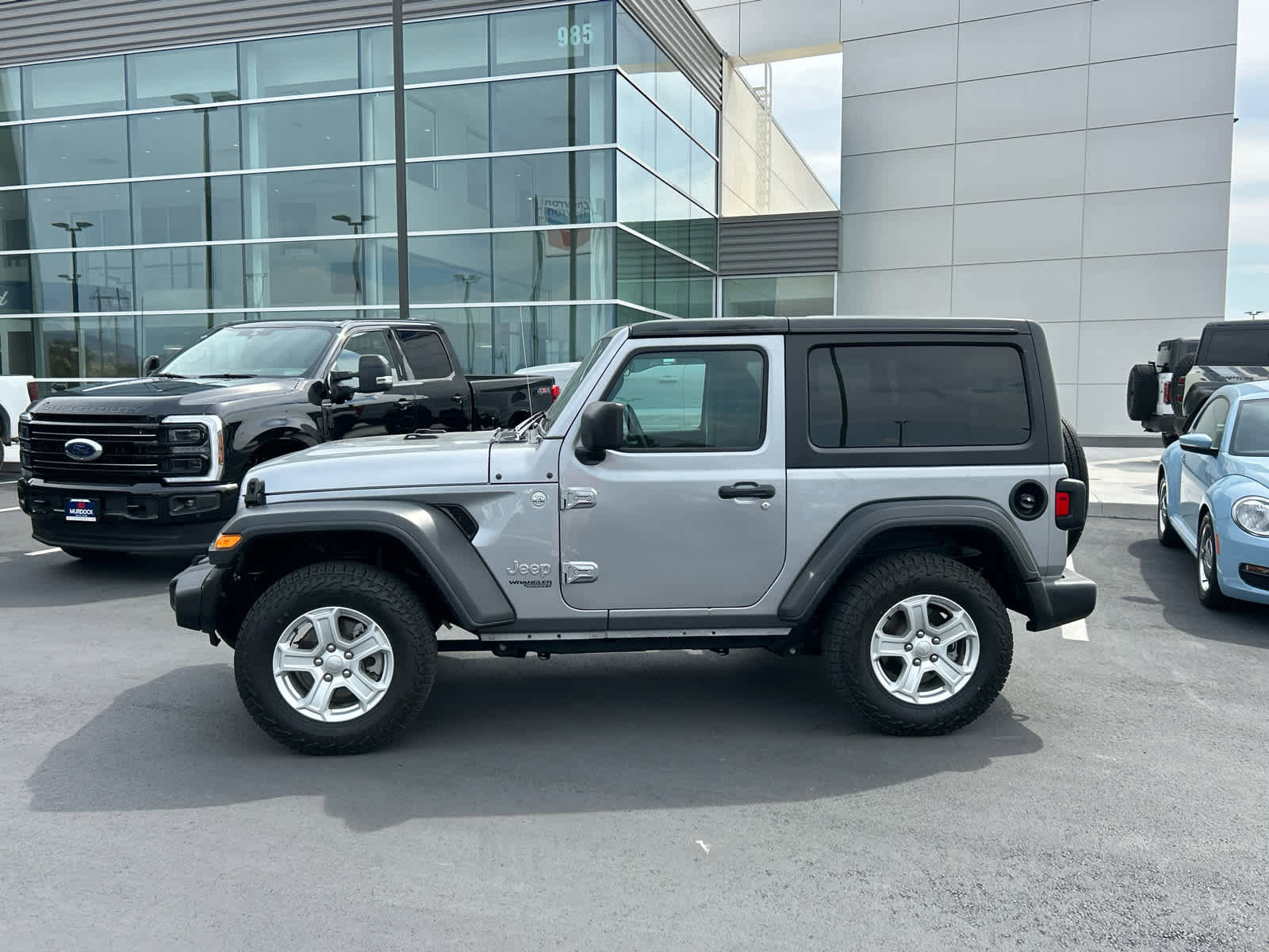 Used 2019 Jeep Wrangler Sport image 13