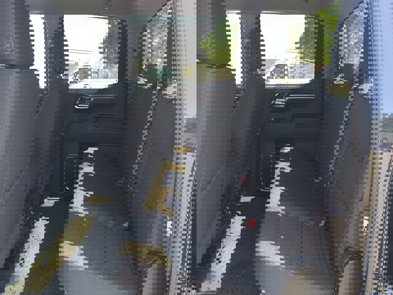 Used 2022 Chevrolet Silverado 1500 LT w/ Protection Package image 12