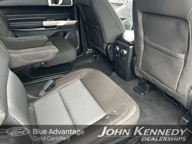 Certified 2022 Ford Explorer XLT image 39