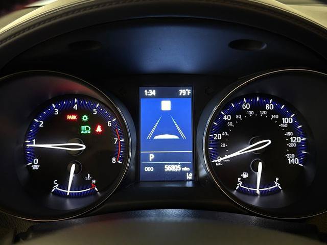 Used 2021 Toyota C-HR XLE FWD image 23