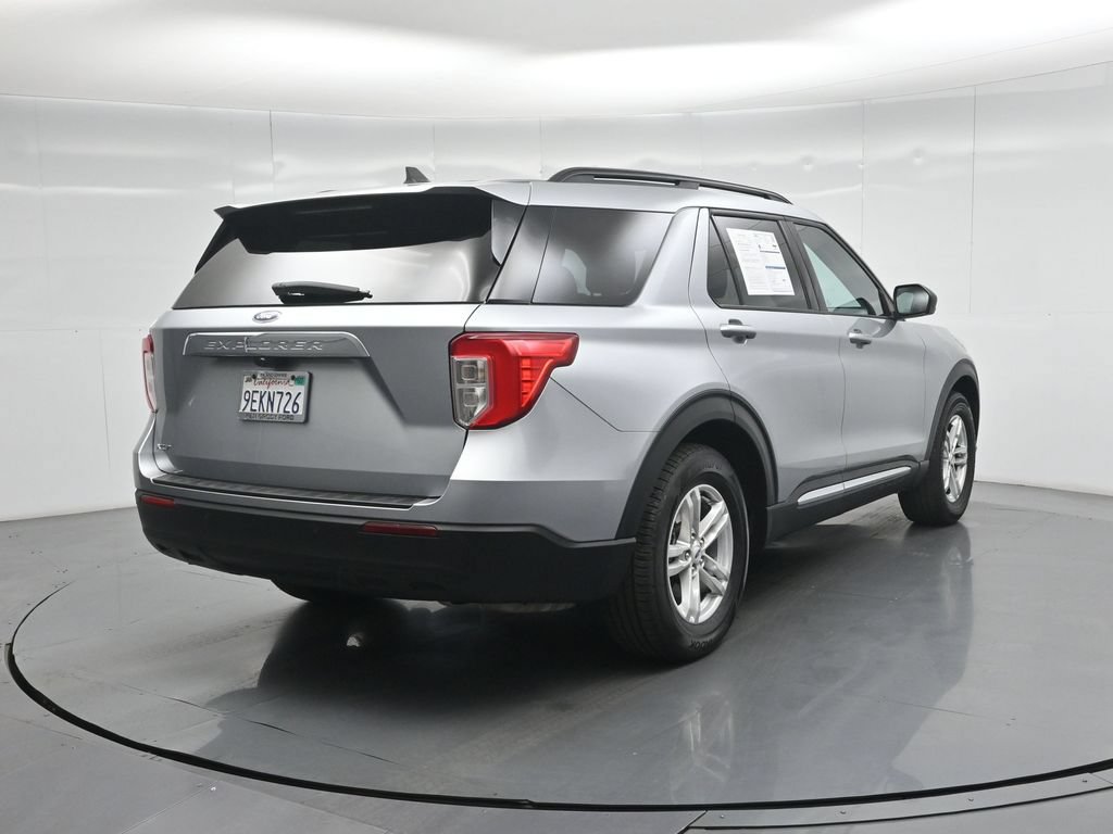 Certified 2022 Ford Explorer XLT RWD image 42