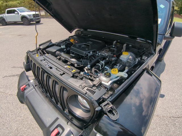 Used 2021 Jeep Wrangler Sport AWD/4WD image 29