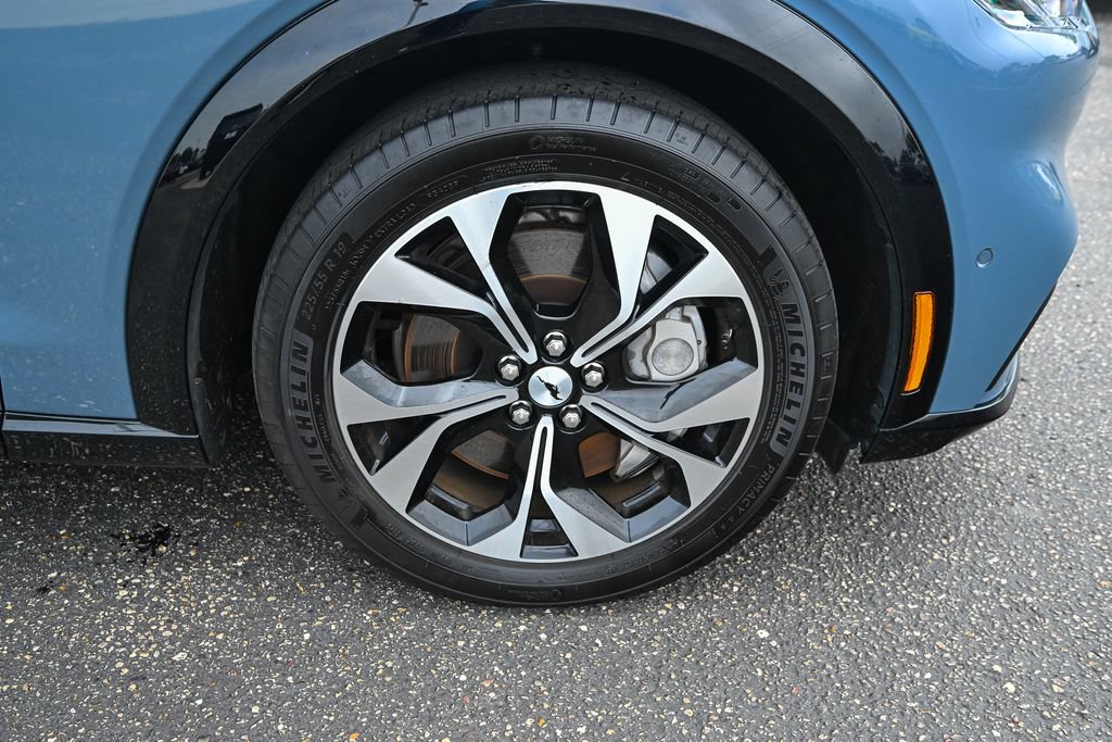 Certified 2023 Ford Mustang Mach-E Premium AWD/4WD image 15