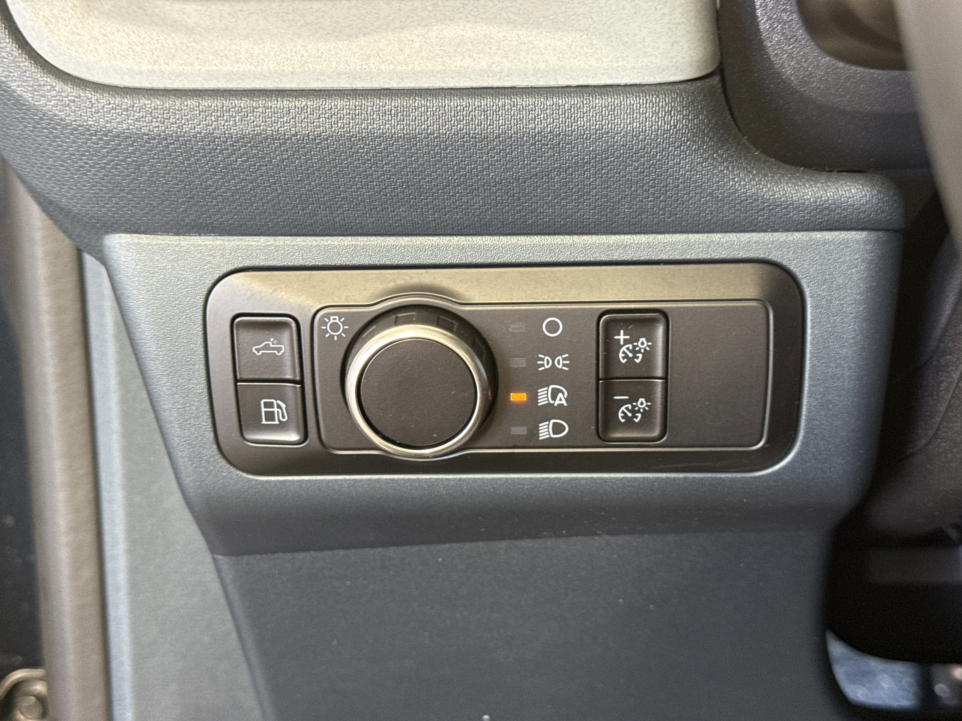 Certified 2023 Ford Maverick Lariat w/ Lariat Luxury Package image 24