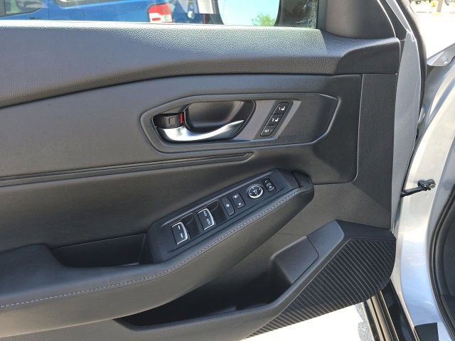 Used 2023 Honda Accord Sport image 12